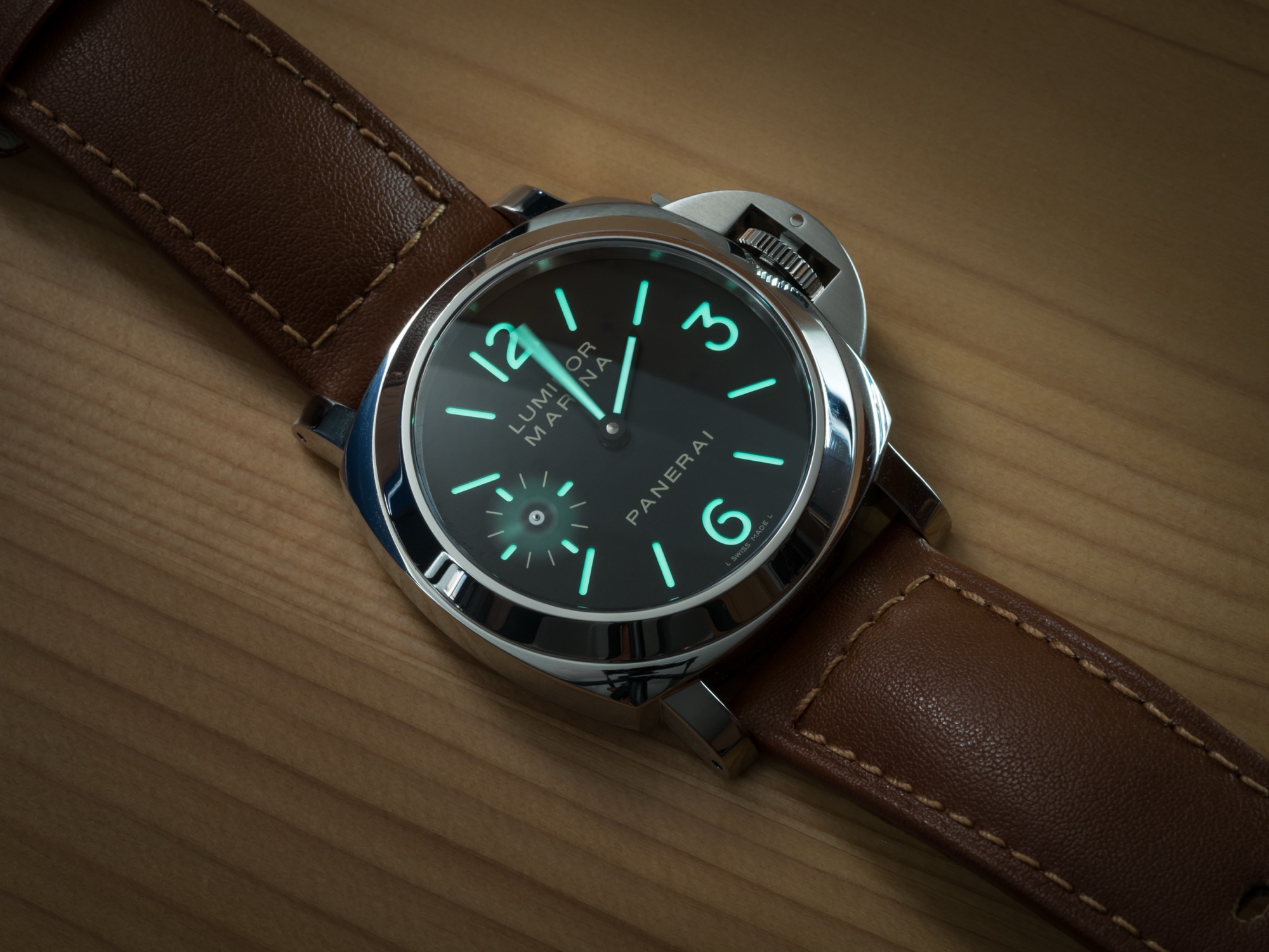 Panerai Luminor cushion case